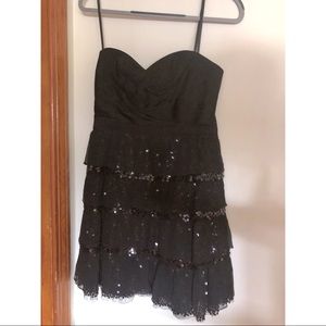BCBG Size 8 fun cocktail dress!